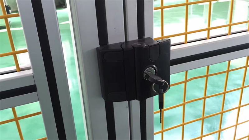 玻璃圍欄香蕉视频下载地址